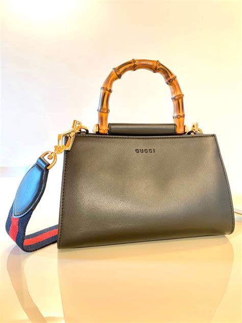 mini borsa gucci nymphaea in pelle|Borsa a tracolla Nymphaea mini con dettagli in bambù 2000.